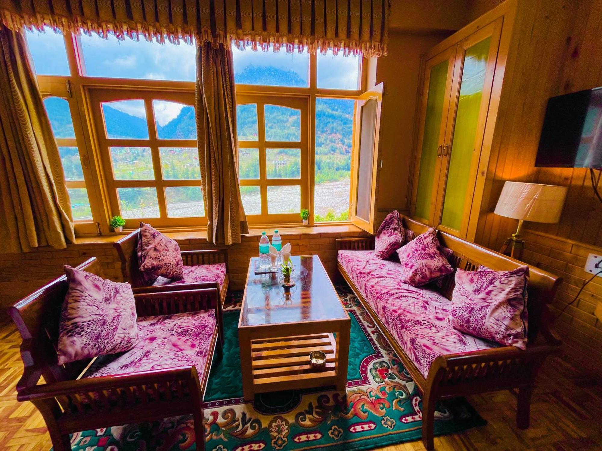 Hotel Hollywood Manali - Scenic River & Mountain View With Premium Rooms Exterior photo