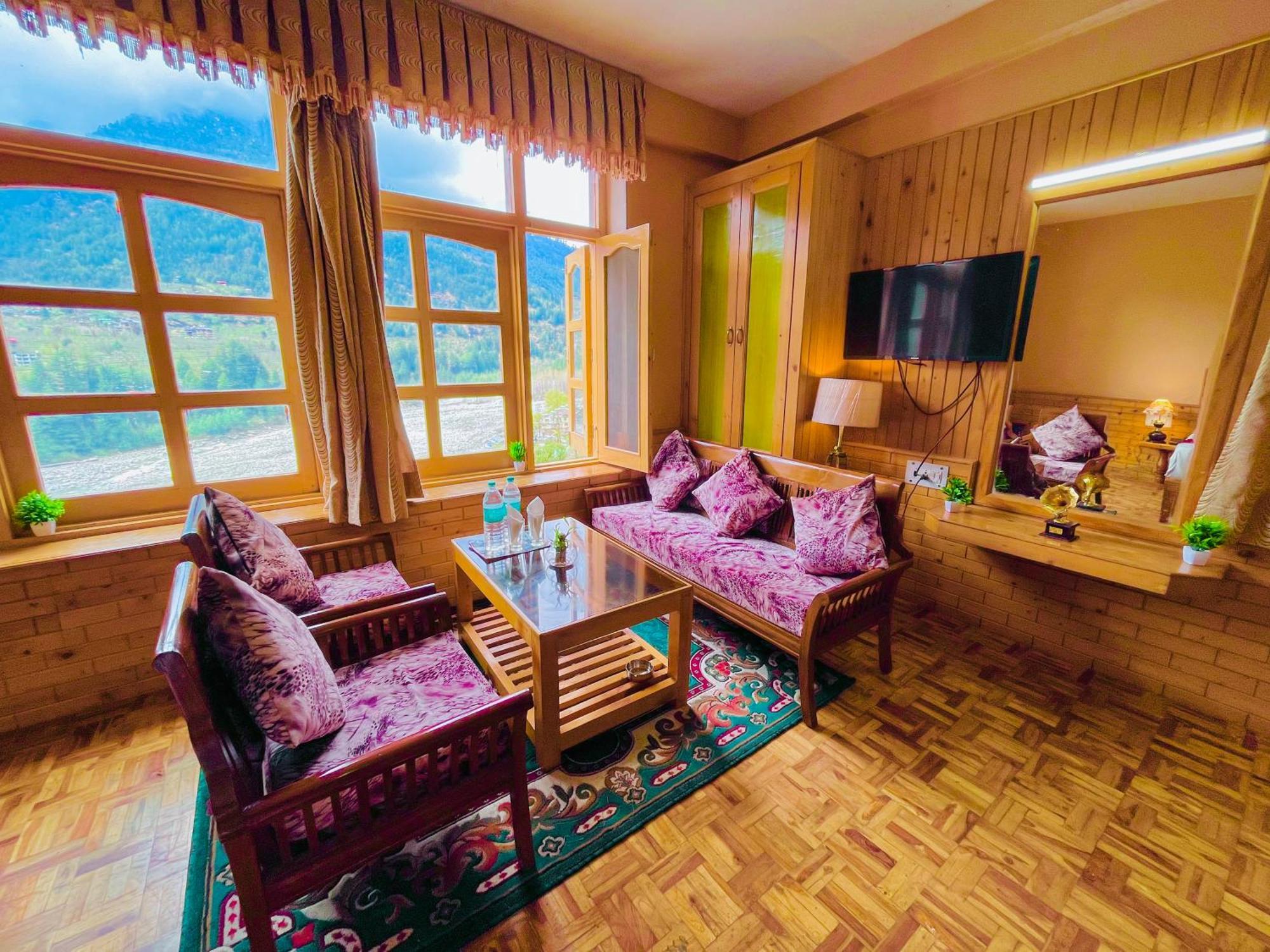 Hotel Hollywood Manali - Scenic River & Mountain View With Premium Rooms Exterior photo