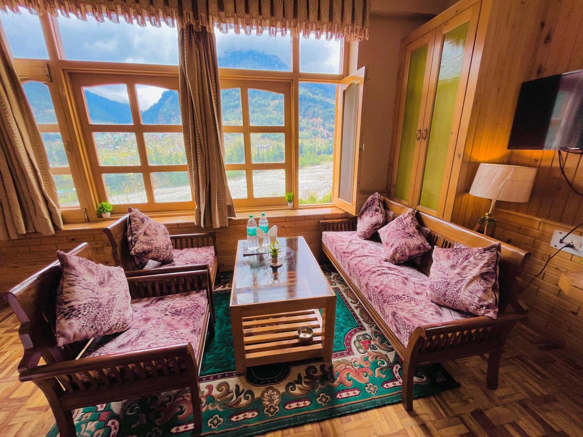 Hotel Hollywood Manali - Scenic River & Mountain View With Premium Rooms Exterior photo