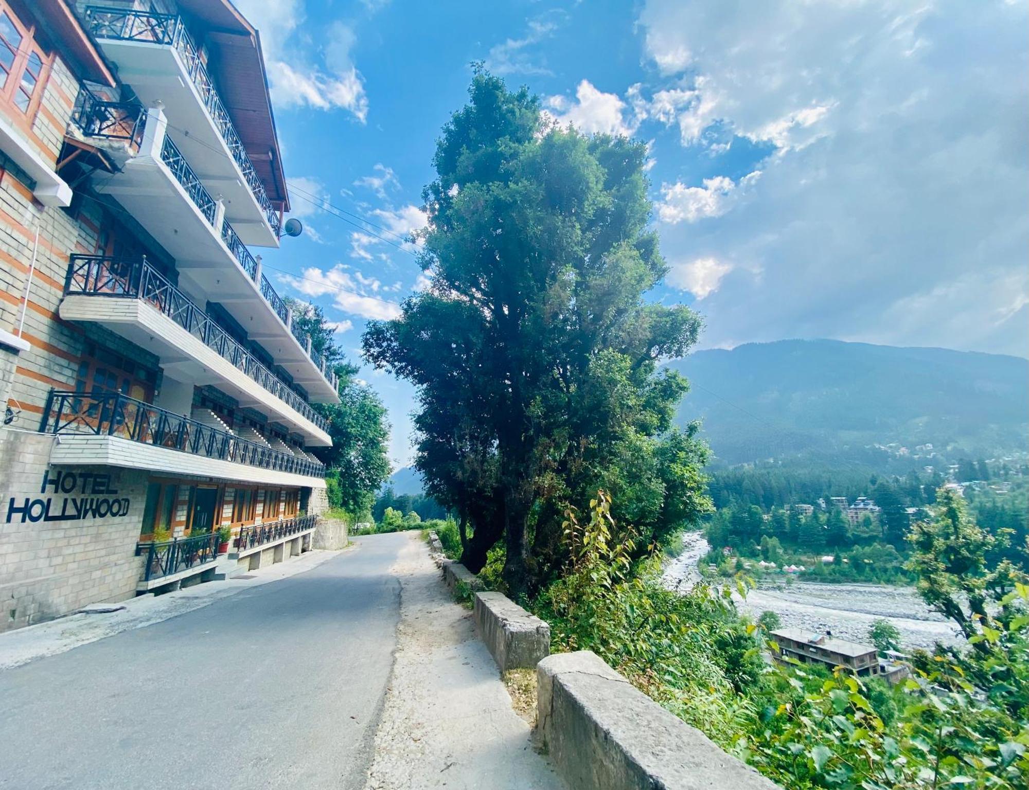 Hotel Hollywood Manali - Scenic River & Mountain View With Premium Rooms Exterior photo