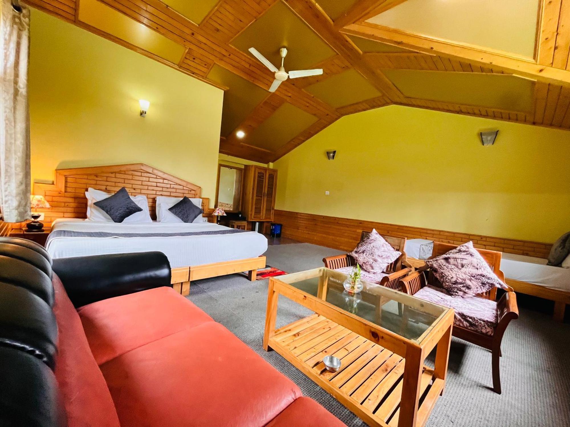 Hotel Hollywood Manali - Scenic River & Mountain View With Premium Rooms Exterior photo