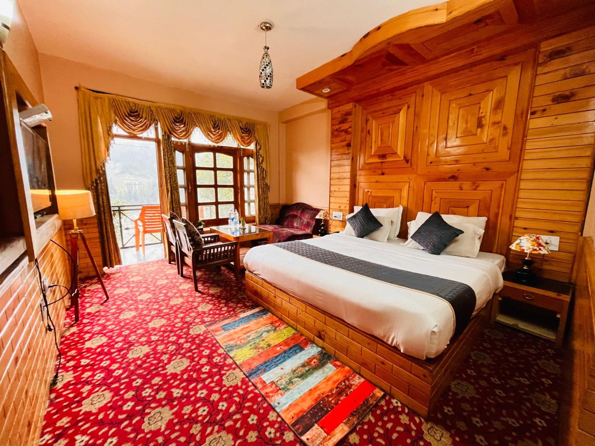 Hotel Hollywood Manali - Scenic River & Mountain View With Premium Rooms Exterior photo